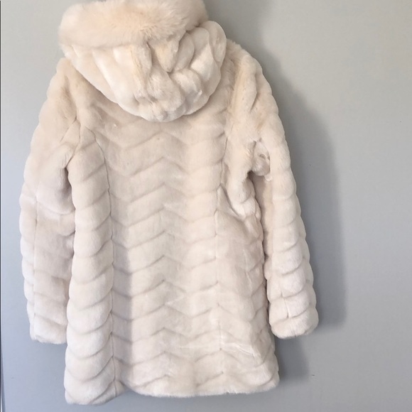 DKNY Faux fur hooded zip coat - Picture 3 of 4